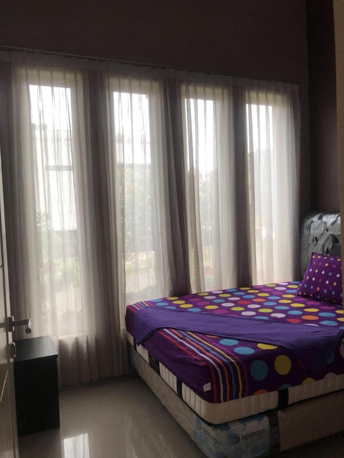 Villa Kusuma Hill A8 Бату Екстер'єр фото