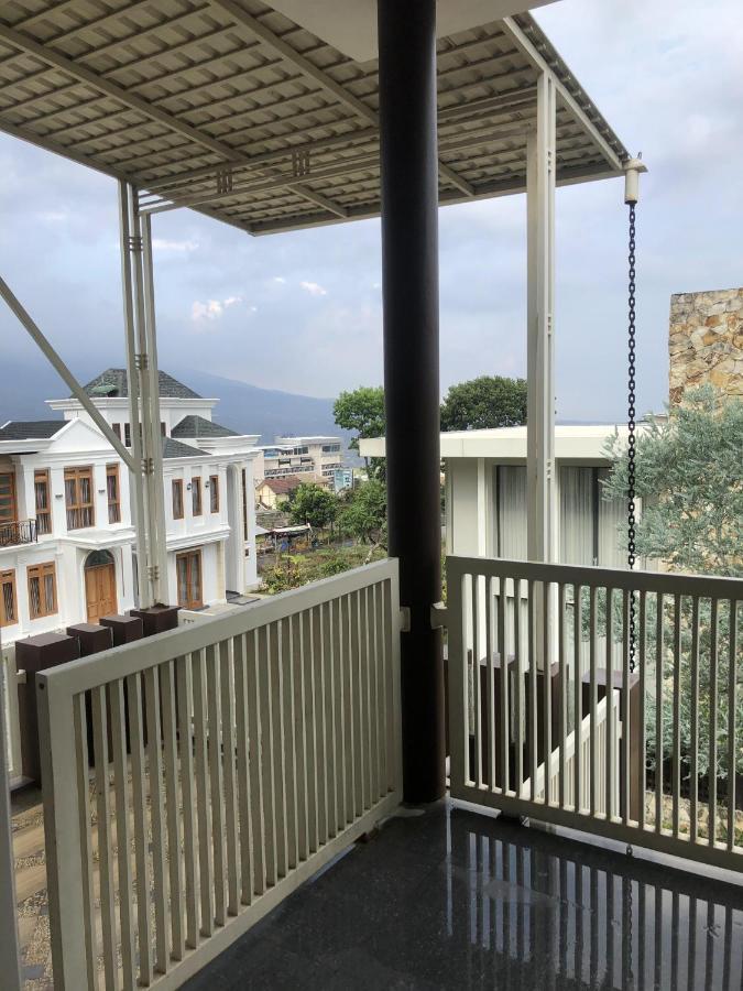 Villa Kusuma Hill A8 Бату Екстер'єр фото
